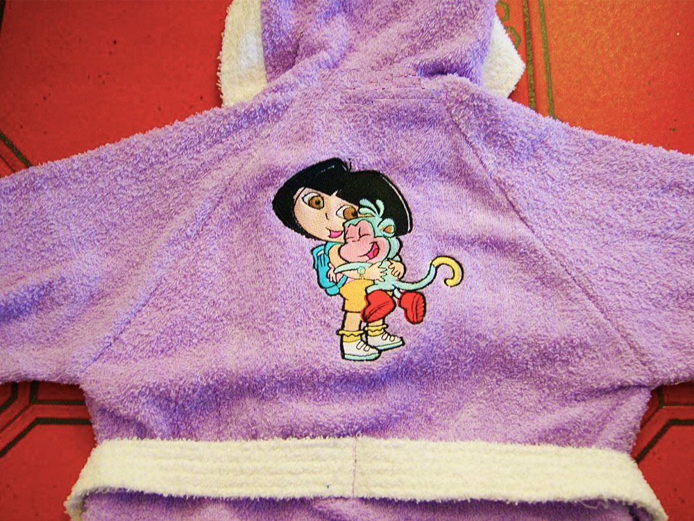 Children's dressing gown with picture